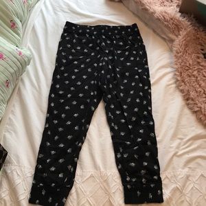 Old Navy Capri lounging pants